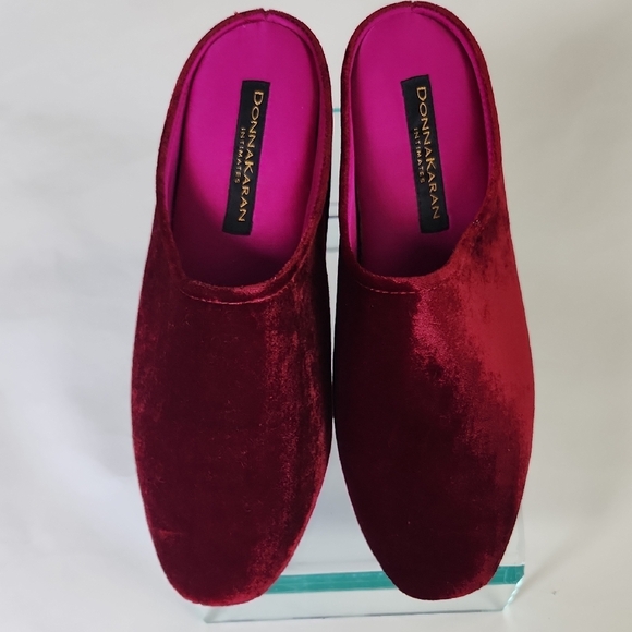 Donna Karan 9 90s Rich Burgundy Velvet Mules Slippers M New Vintage - Picture 3 of 8